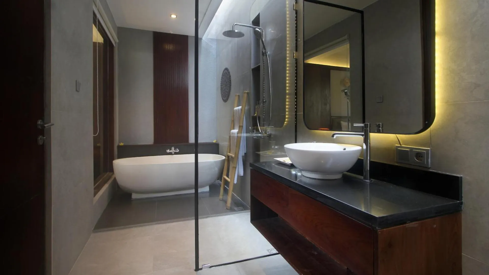 Sudha Villa Bali Baik-Baik Seminyak