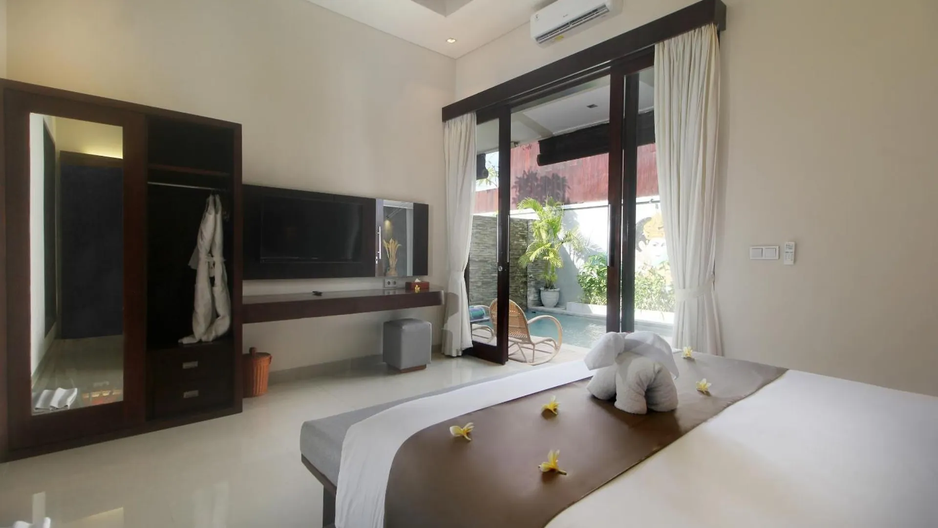 Sudha Villa Bali Baik-Baik Seminyak Indonésia