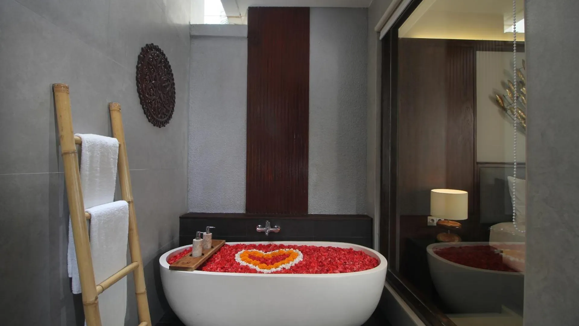 Sudha Villa Bali Baik-Baik Seminyak