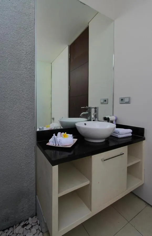 Sudha Villa Bali Baik-Baik Seminyak  Indonesia